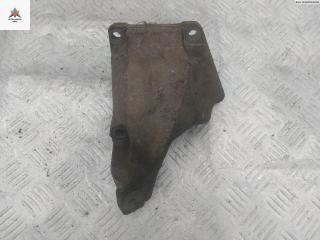 кронштейн двигателя Audi A6 4B/C5 1997, 2.4 л., бензин, МКПП, красный, седан, 8D0199307G