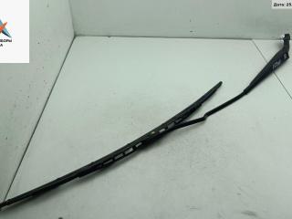 Щеткодержатель (поводок стеклоочистителя) передний Volvo S60 1 поколение 2001, 2.4 л., бензин, АКПП, серый, седан