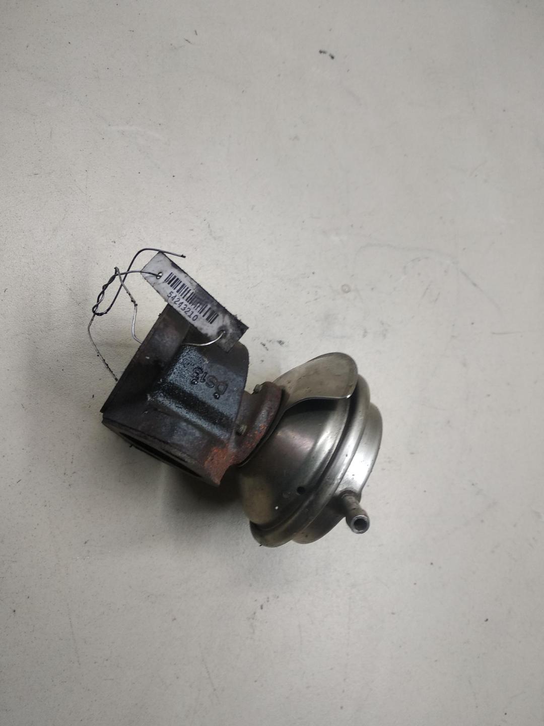 клапан EGR Volkswagen Passat B5+ (GP) 2004, 2.5 л., дизель, МКПП, серый, универсал, 059131503B