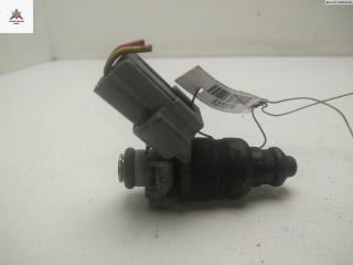 форсунка Mitsubishi Colt 6 поколение (Z20/Z30) 2006, 1.3 л., бензин, МКПП, красный, хетчбэк 3 дв., MR988977