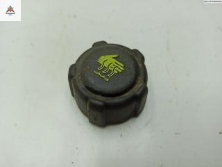 пробка расширительного бачка Dacia (Renault) Sandero I 2009, 1.5 л., дизель, МКПП, красный, хетчбэк 5 дв.