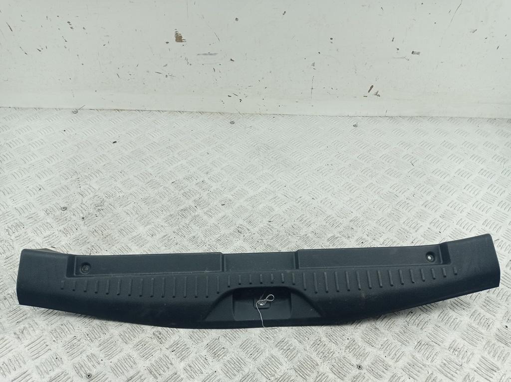 накладка двери (крышки) багажника Ford B-max 2013, 1.5 л., дизель, МКПП, белый, минивэн, AV11R40352ABW