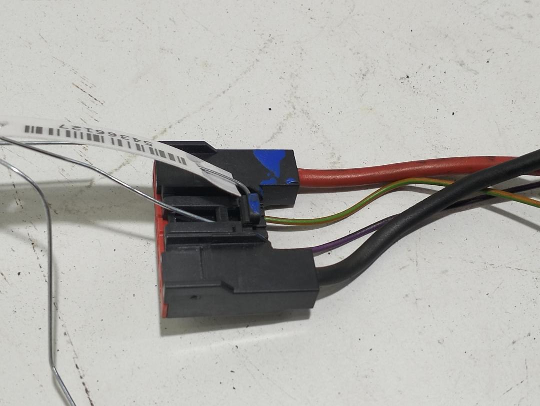 разъем (фишка) проводки Citroen C5 2004, 2.0 л., дизель, МКПП, чёрный, универсал, 14522051