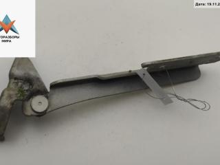 петля капота левая Mazda 323 BJ 1998, серый, седан