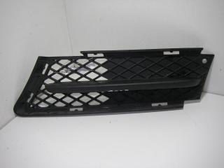 заглушка (решетка) в бампер BMW 3 E90/E91/E92/E93 2007, 2.0 л., дизель, МКПП, серый, седан, 7154551