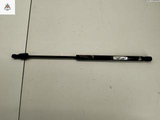 амортизатор крышки багажника (3-5 двери) Volkswagen Passat B5 [рестайлинг] 2004, 2.0 л., дизель, МКПП, серый, универсал, 1J6827550E