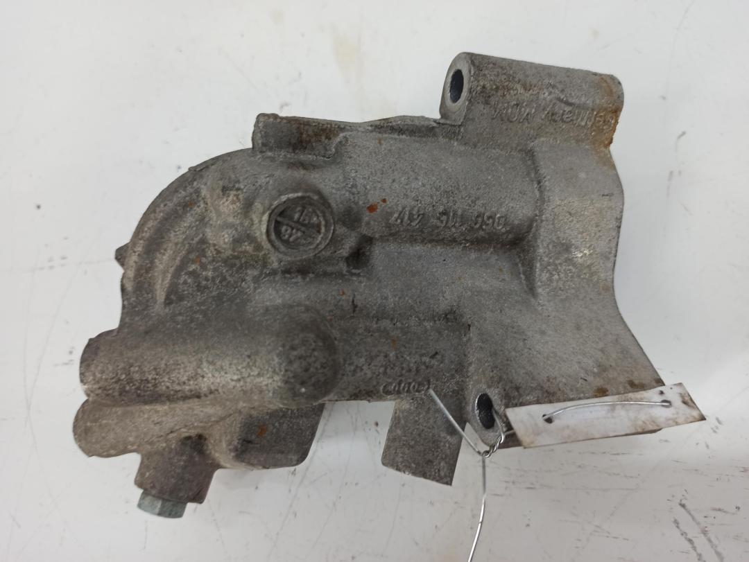 корпус масляного фильтра Audi A4 B5 1997, 1.6 л., бензин, АКПП, седан, 050115417