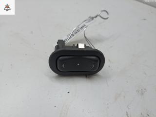 кнопка стеклоподъемника переднего правого Opel Meriva 1 поколение (A) 2005, 1.7 л., дизель, МКПП, синий, минивэн, 24409207