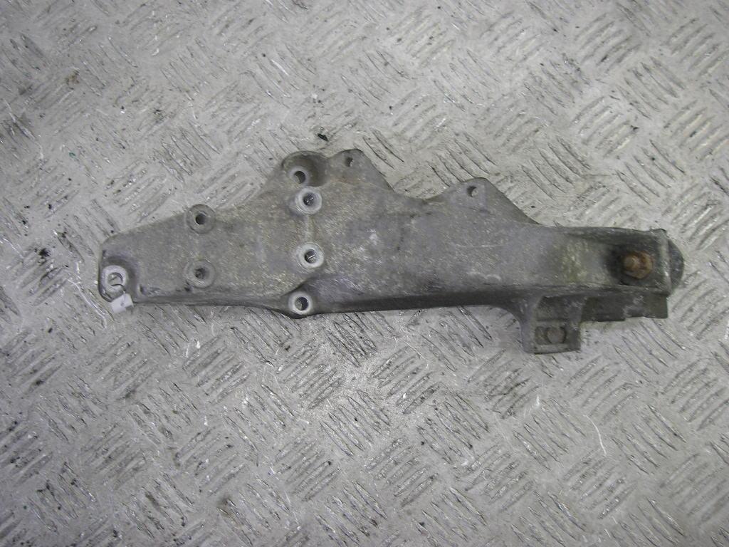 кронштейн двигателя BMW 3 E36 1997, 1.8 л., бензин, АКПП, красный, универсал, 1137015