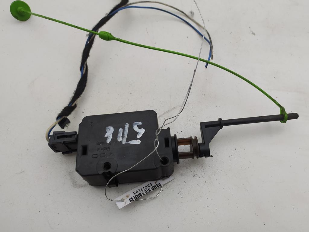 замок лючка топливного бака BMW X5 E53 2002, 4.4 л., бензин, АКПП, синий, внедорожник 5 дв., 8355056 - фото №1