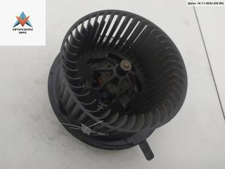 моторчик печки Volkswagen Golf 5 поколение 2004, 1.6 л., бензин, МКПП, красный, хетчбэк 5 дв.