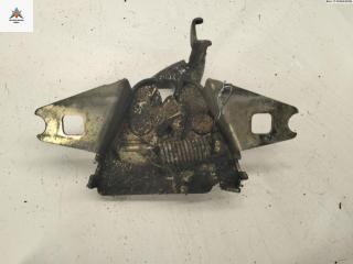 замок капота Volkswagen Passat B3 1989, 1.8 л., бензин, МКПП, серый, седан, 357823509