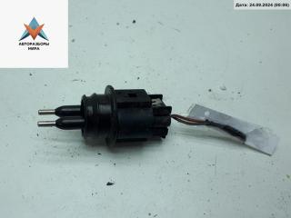 датчик уровня омывающей жидкости Volkswagen Touareg 1 поколение 2003, 4.2 л., бензин, АКПП, синий, внедорожник 5 дв.