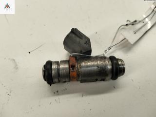 форсунка Volkswagen Golf 4 поколение 2001, 1.4 л., бензин, МКПП, синий, универсал, 036031C