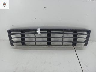 заглушка (решетка) в бампер Audi A6 4B/C5 [рестайлинг] 2001, 2.5 л., дизель, МКПП, серый, универсал, 4B0807683