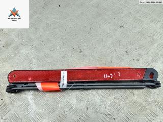 знак аварийной остановки Mercedes-Benz A-Класс W168/V168 [рестайлинг] 2003, 1.6 л., бензин, АКПП, серый, хетчбэк 5 дв., A1688900797