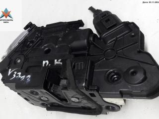 замок двери передней правой Volkswagen Tiguan 1 поколение 2009, 2.0 л., дизель, МКПП, чёрный, внедорожник 5 дв., 5N2837016A