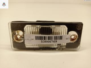 подсветка номера Volkswagen Bora 1 поколение 2001, 2.0 л., бензин, МКПП, жёлтый, седан