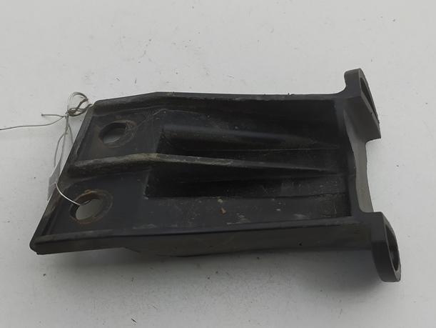 кронштейн заднего бампера BMW 3 серия E36 1996, 1.6 л., бензин, АКПП, зелёный, хетчбэк 3 дв., 8146096 - фото №1