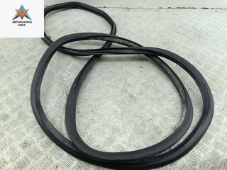 уплотнитель двери Porsche Cayenne 955 2003, 4.5 л., бензин, АКПП, чёрный, внедорожник 5 дв.