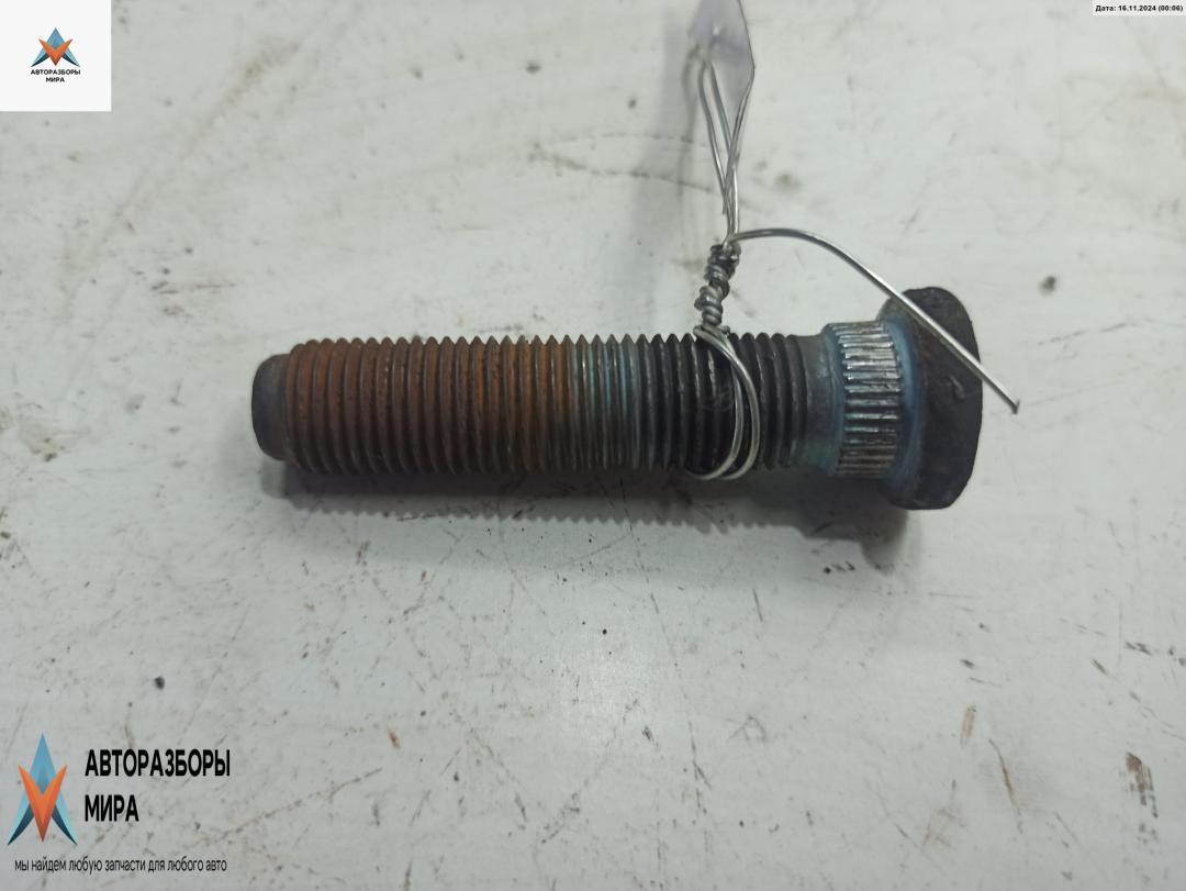 болт колесный Ford Transit Custom 1 поколение 2015, 2.2 л., дизель, МКПП, белый, микроавтобус - фото №1