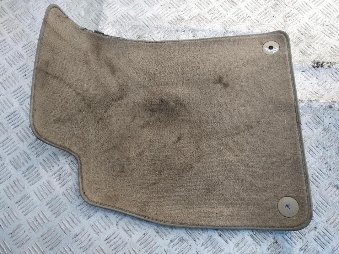 ковер салонный Audi A4 B6 2002, 2.5 л., дизель, МКПП, чёрный, универсал