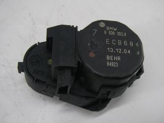 моторчик заслонки печки BMW 5 серия E60/E61 2004, 2.5 л., дизель, АКПП, чёрный, седан, 6930303