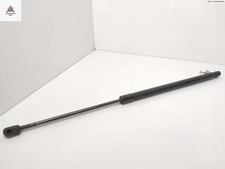 амортизатор крышки багажника (3-5 двери) Mercedes-Benz C-Класс W203/S203/CL203 2002, 2.2 л., дизель, МКПП, чёрный, хетчбэк 3 дв.