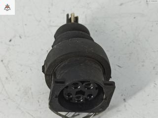 разъем (фишка) проводки Audi A4 B5 1995, 1.6 л., бензин, МКПП, синий, седан, 8D09716966