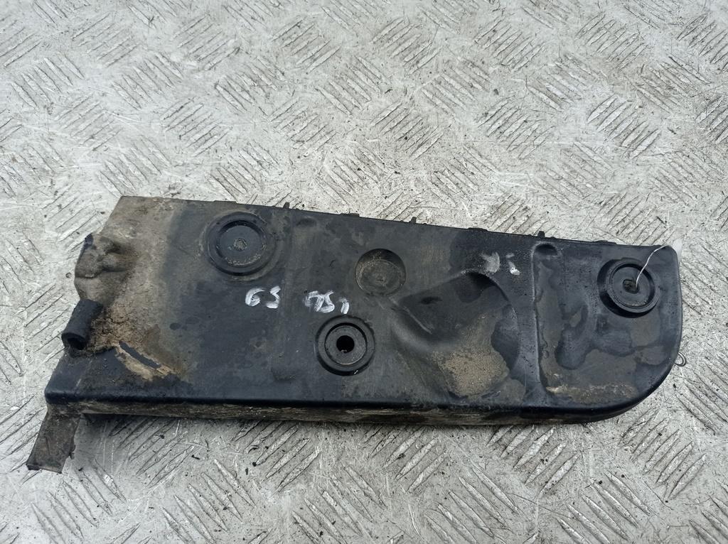 кронштейн заднего бампера Audi A4 B6 2003, 1.9 л., дизель, МКПП, синий, универсал, 8E0807454