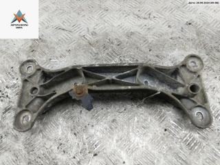 кронштейн КПП BMW 1 серия E81/E82/E87/E88 [рестайлинг] 2007, 2.0 л., дизель, МКПП, чёрный, хетчбэк 3 дв., 6778058