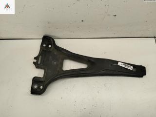 кронштейн (крепление) Volkswagen Golf 4 поколение 2006, 1.9 л., дизель, МКПП, серый, универсал, 1J0805569B