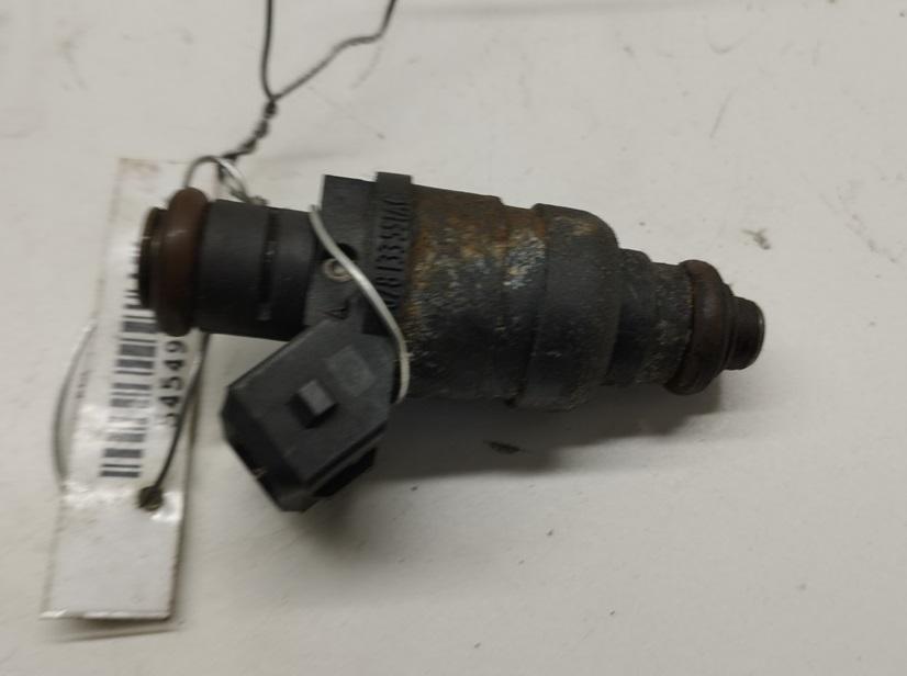 форсунка Audi A4 B5 1998, 2.4 л., бензин, АКПП, чёрный, универсал, 078133551AC