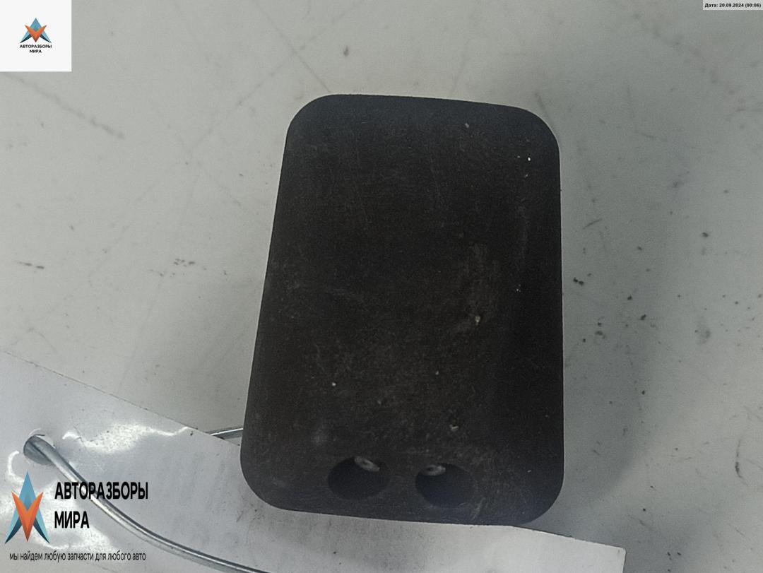 форсунка омывателя лобового стекла Audi A4 B5 1997, 1.8 л., Ti, бензин, МКПП, синий, универсал, 8D095598 - фото №1