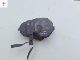 моторчик заслонки печки BMW 5 серия E39 1999, 2.0 л., бензин, МКПП, чёрный, универсал, 6902698