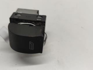 кнопка стеклоподъемника переднего правого Audi A6 4B/C5 1997, 2.4 л., бензин, МКПП, зелёный, универсал, 4B0959855