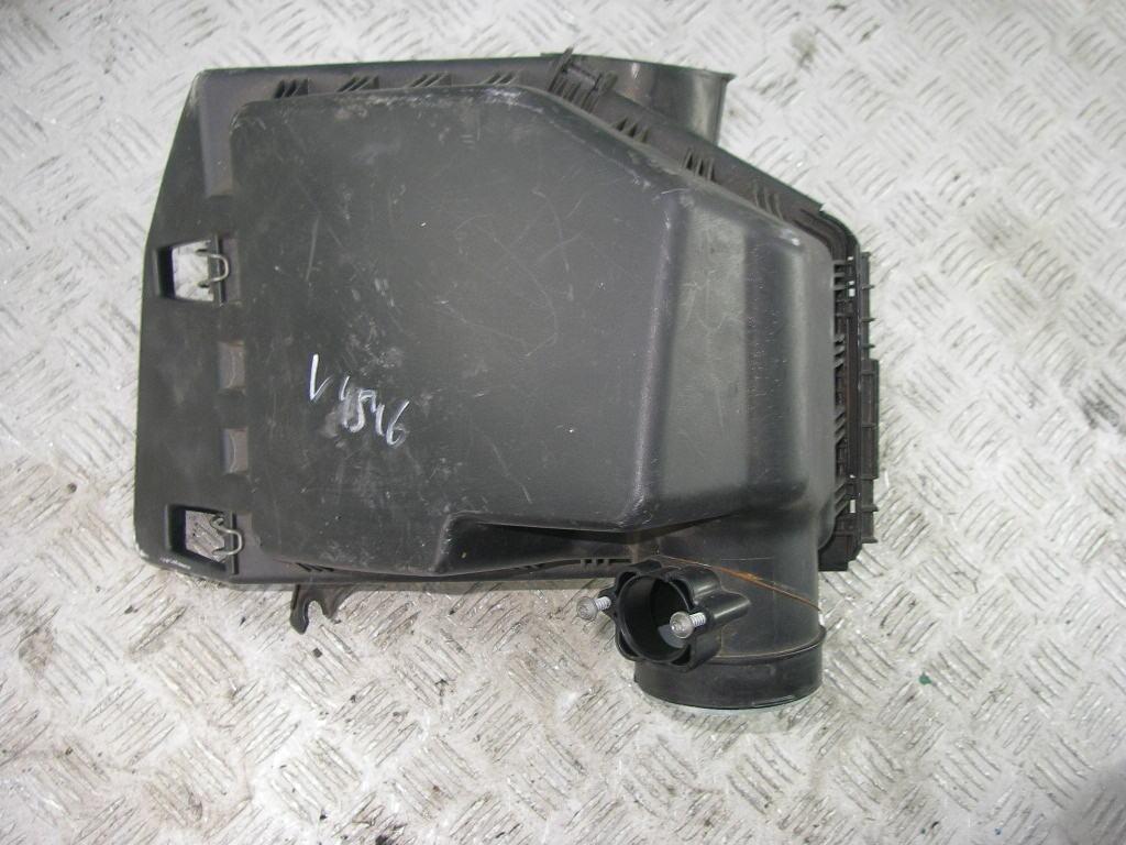 корпус воздушного фильтра BMW 5 E60/E61 2004, 2.5 л., бензин, АКПП, серый, универсал, 7521030