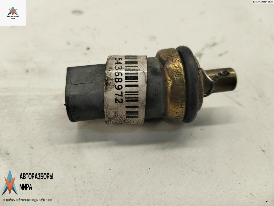 датчик температуры Volkswagen Touran 1 поколение 2004, 2.0 л., дизель, МКПП, серый, минивэн, 06A909501A - фото №1