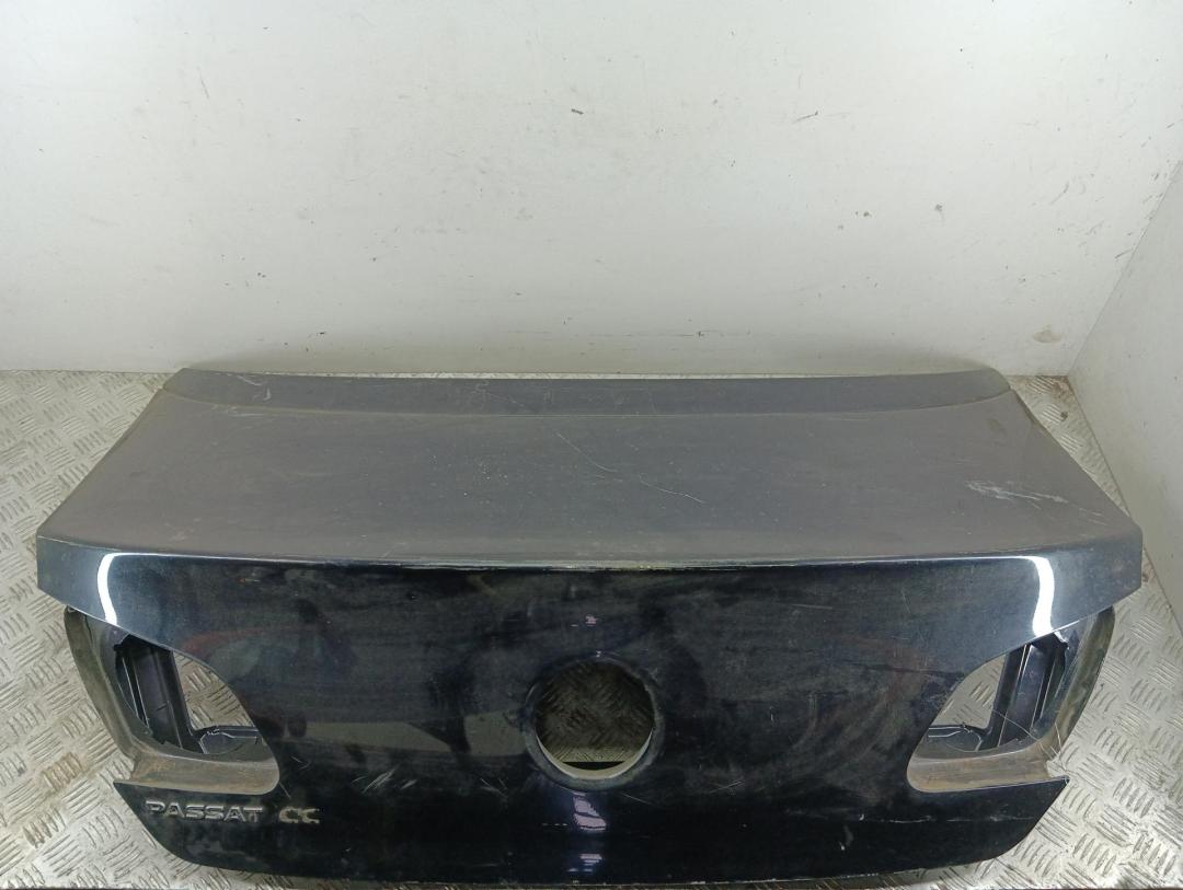 крышка багажника Volkswagen Passat CC 1 поколение 2010, чёрный, седан - фото №1
