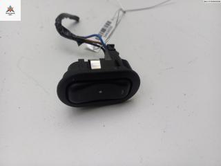 кнопка стеклоподъемника переднего правого Opel Astra G 2000, 1.8 л., бензин, МКПП, чёрный, хетчбэк 5 дв., 13363100