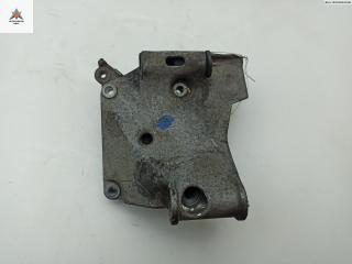 кронштейн генератора BMW 3 серия E36 1993, 1.6 л., бензин, МКПП, чёрный, седан, 1721865