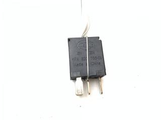 реле (прочие) Mercedes-Benz C W204 2007, 2.2 л., дизель, АКПП, чёрный, универсал, 0035423019