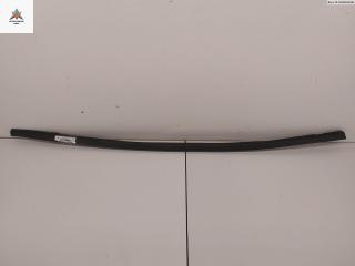 Молдинг стекла двери задней правой наружный Volkswagen Touareg 1 поколение 2003, 2.5 л., дизель, МКПП, серый, внедорожник 5 дв.