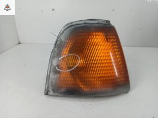 Поворотник (указатель поворота) правый Audi 80 8A/B3 1989, 1.8 л., бензин, МКПП, чёрный, седан, 893959454