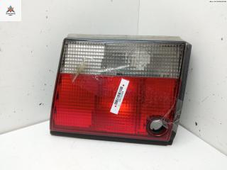 фонарь крышки багажника правый Saab 900 2 поколение 1994, 2.0 л., бензин, АКПП, чёрный, хетчбэк 3 дв.