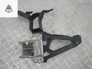 кронштейн переднего бампера BMW 5 серия E60/E61 2003, 3.0 л., дизель, АКПП, чёрный, седан, 7033731