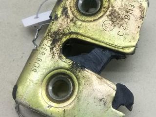замок двери передней правой Skoda Felicia 1 поколение [рестайлинг] 1999, 1.3 л., бензин, МКПП, синий, хетчбэк 5 дв., 6U0837014