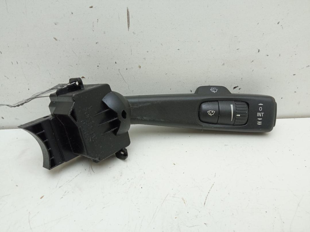 переключатель дворников Volvo C70 2 поколение 2007, 2.5 л., бензин, АКПП, синий, кабриолет, 17D770 - фото №1
