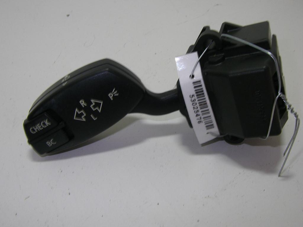 переключатель поворотов BMW 5 E60/E61 2003, 3.0 л., дизель, АКПП, серый, седан, 6924103