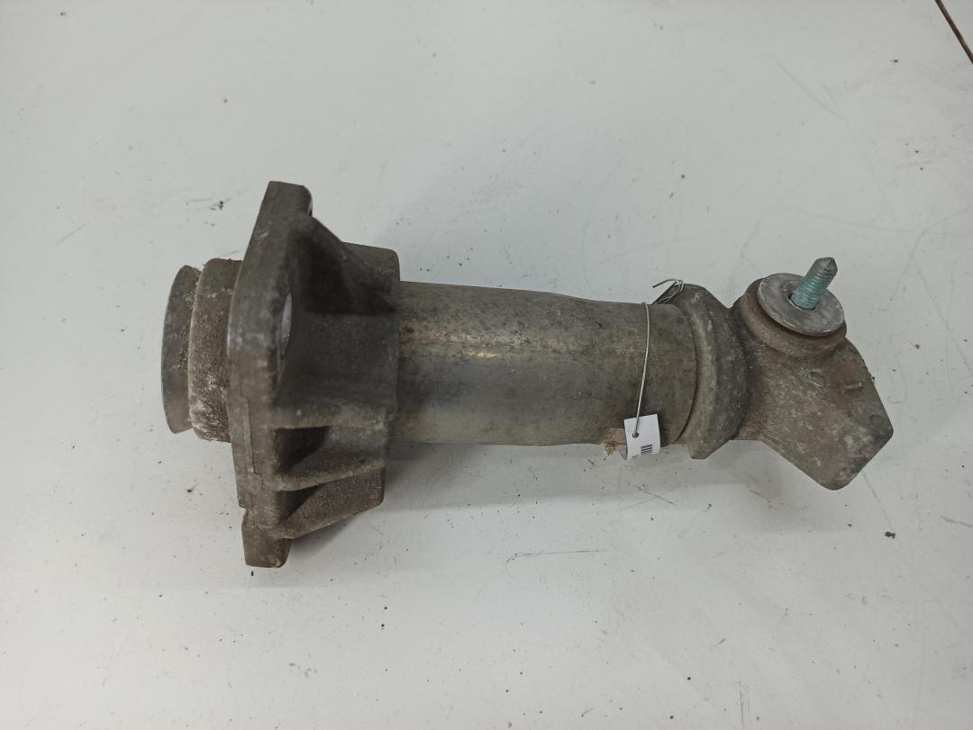 кронштейн переднего бампера Audi A4 B6 2001, 2.0 л., бензин, МКПП, серый, седан, 8E0807133B